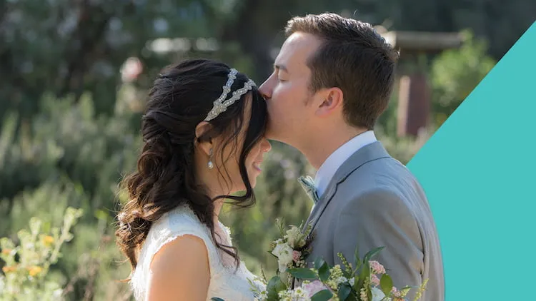 <strong>There are many reasons to consider pre-wedding photography.</strong> 41 wedding photography course image
