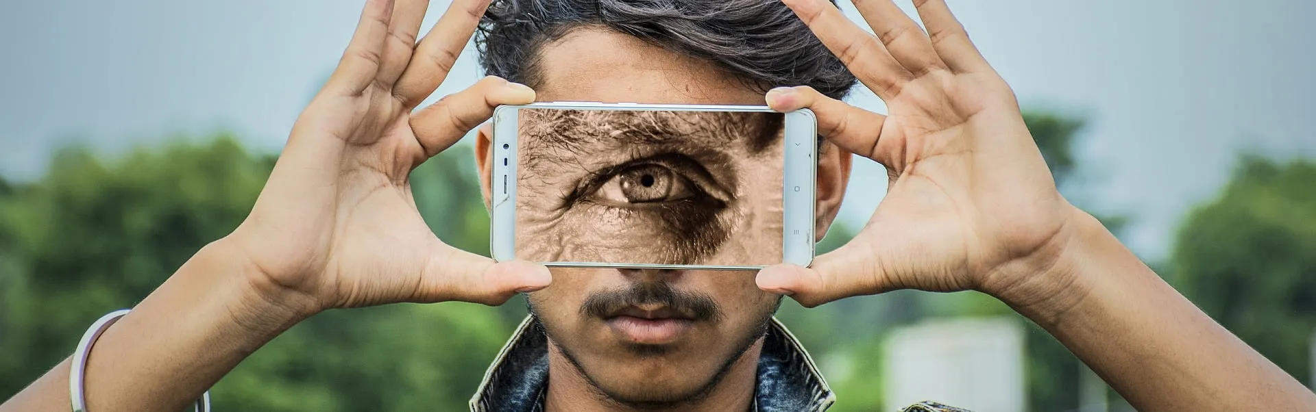 <strong>How to watch your kids</strong> 42 cyclops 3014156 1920