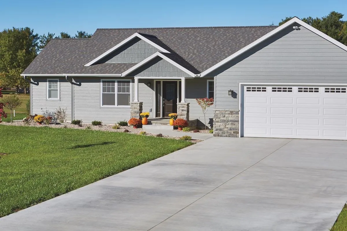<strong>What are the benefits of using concrete for building a driveway for your house?</strong> 41 concrete