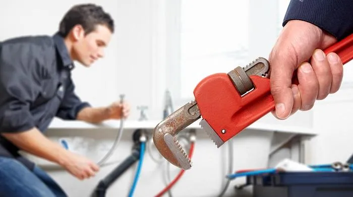 When to call a plumber? 42 Emergency Plumber